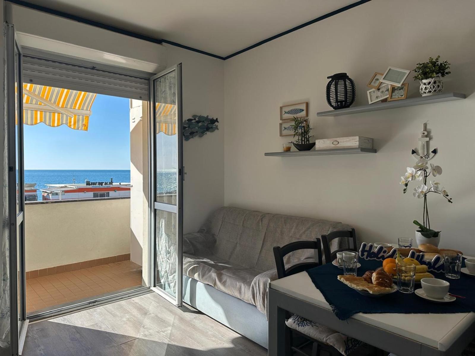 House Little Boat By Holiday World Riva Trigoso Exterior photo
